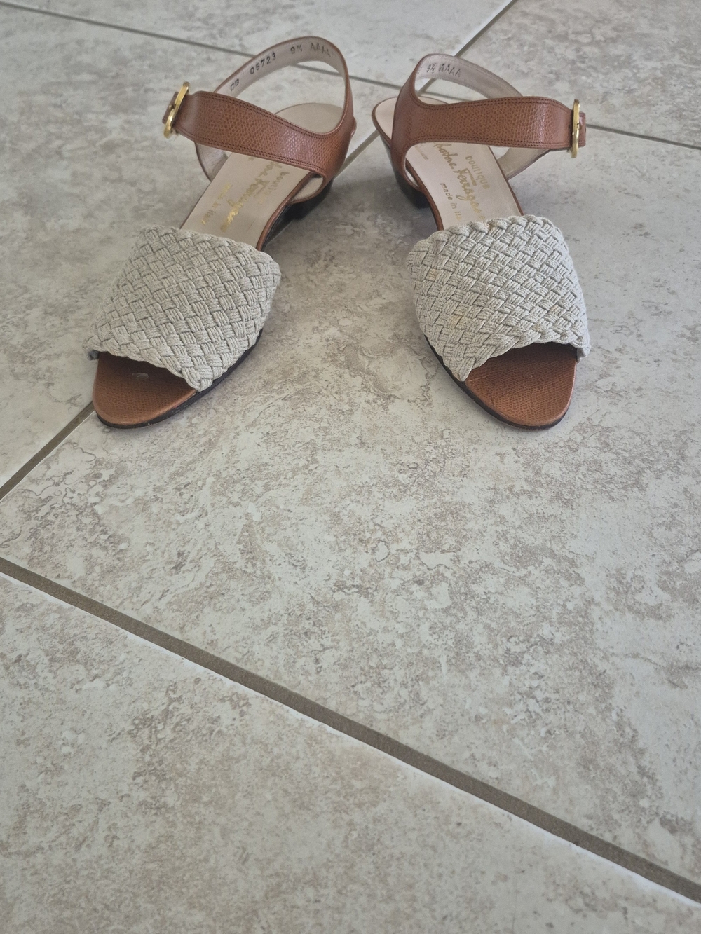 Vintage Salvatore Ferragamo Boutique Sandals Tan Leather & Woven Straps Size 9.5